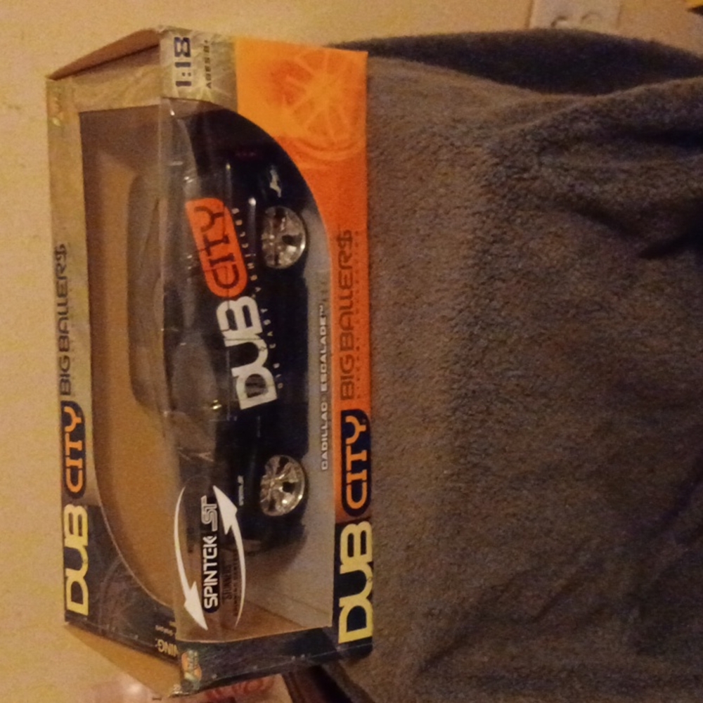 DUB CITY MODEL CAR